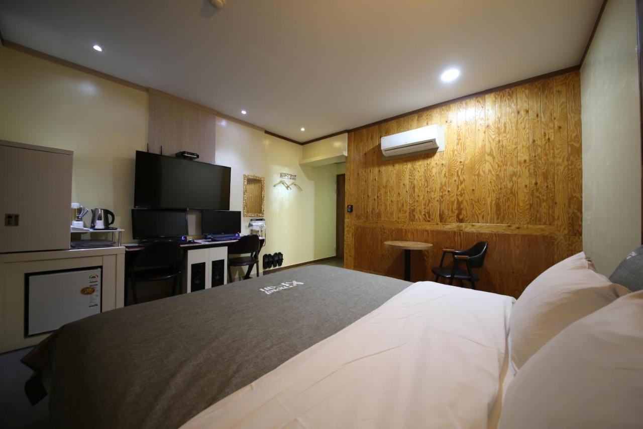 Xian Hotel Čchongdžu Exteriér fotografie