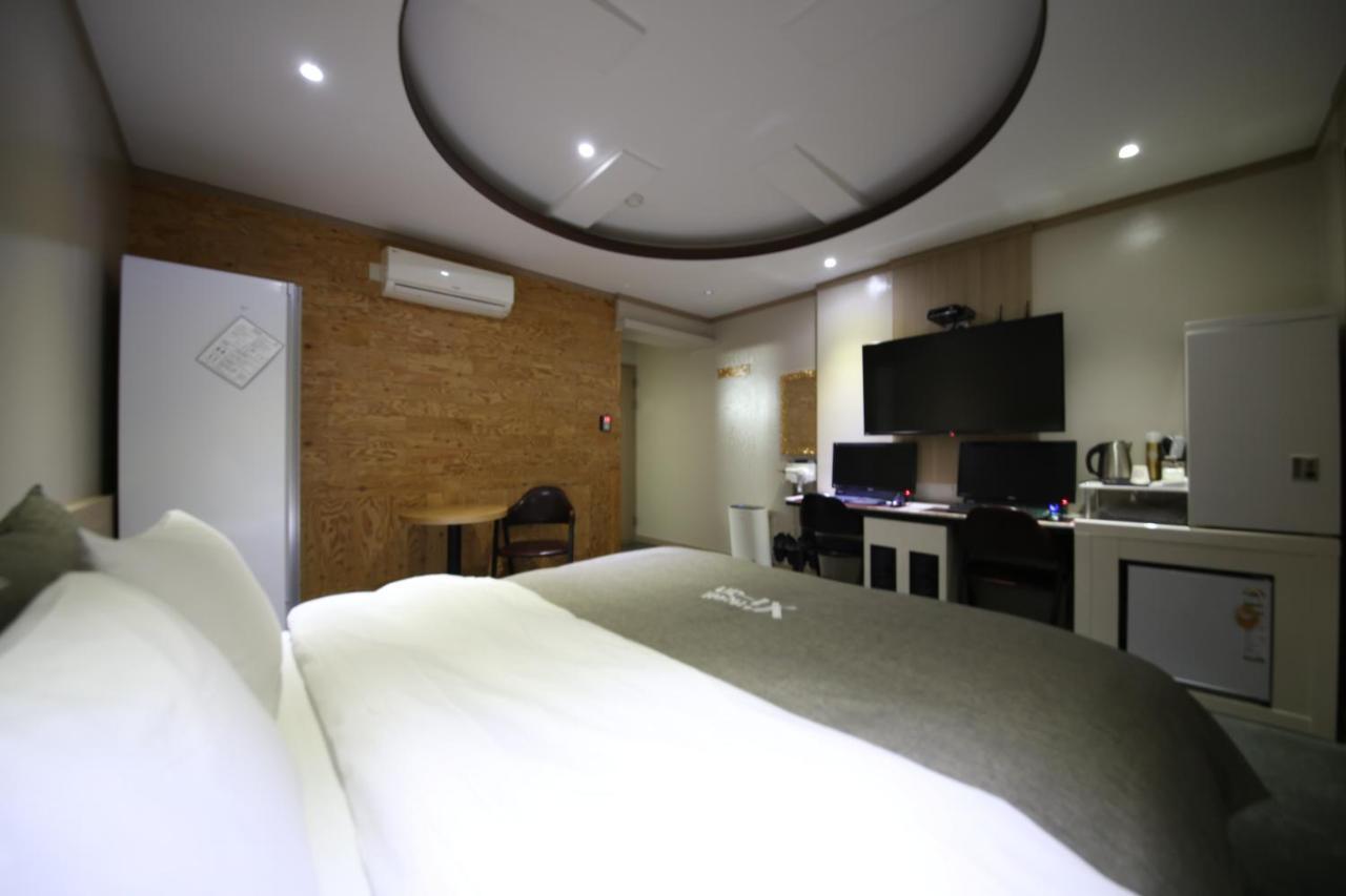 Xian Hotel Čchongdžu Exteriér fotografie
